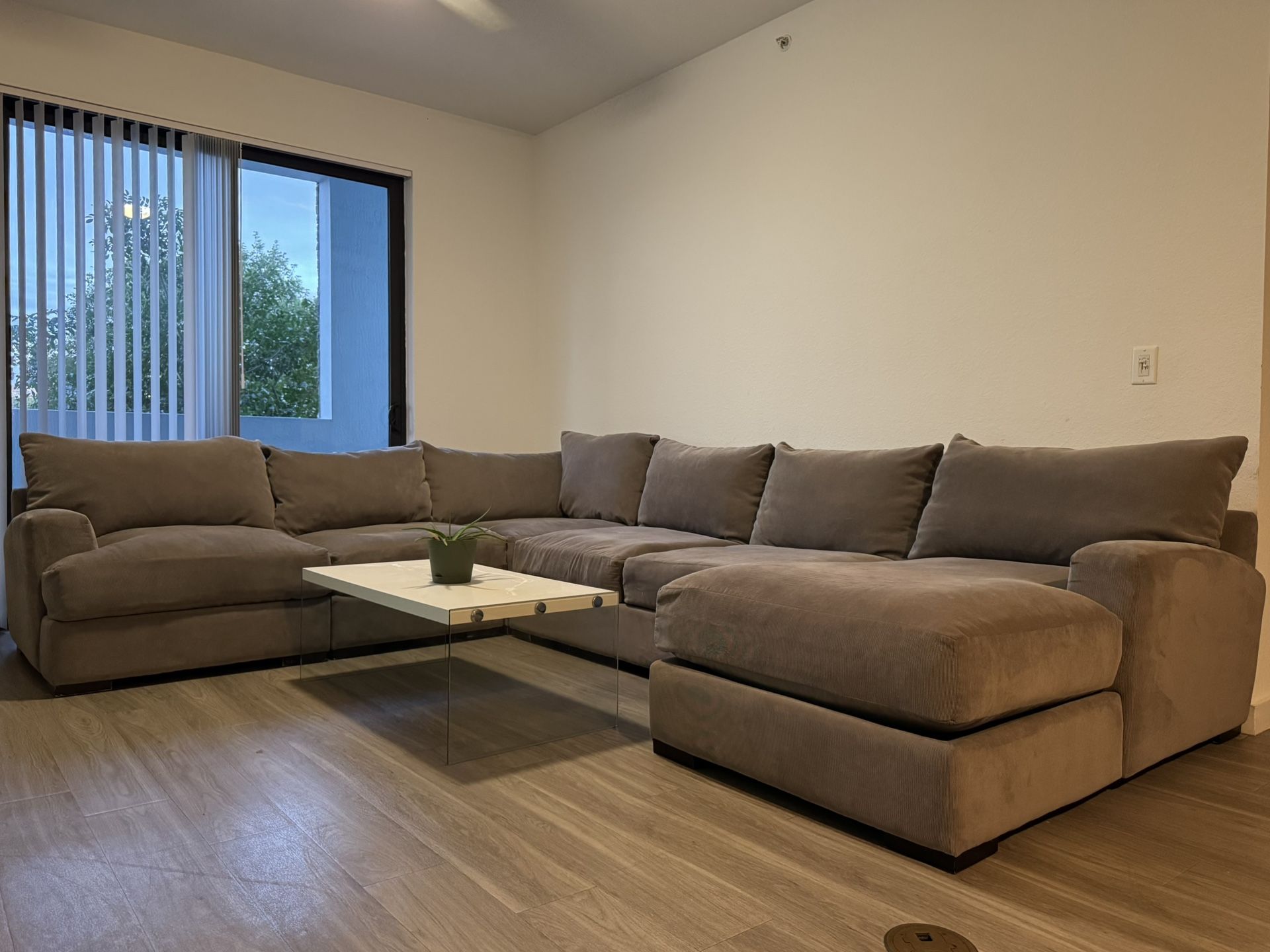 Macys Rhyder Sectional Couch