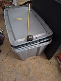 2 Storage boxes all 3 for $12