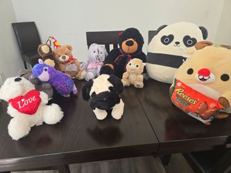 Mixed Lot of Stuffed Animal Plush Toys