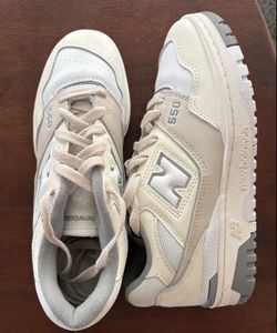 Women’s Sz 7 New Balance 550 White Sea Salt