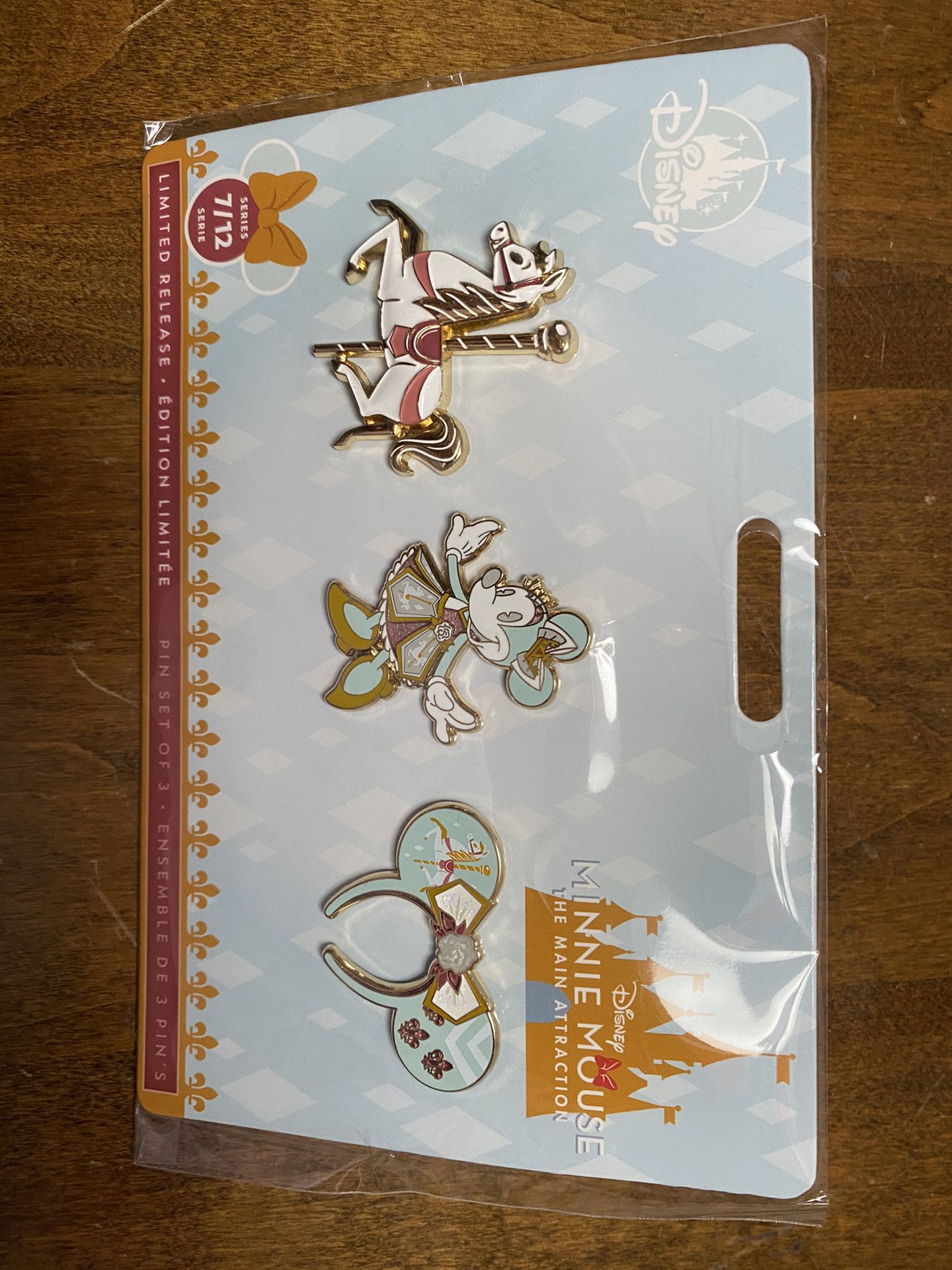 Disney Minnie Mouse Main Attraction pins JULY