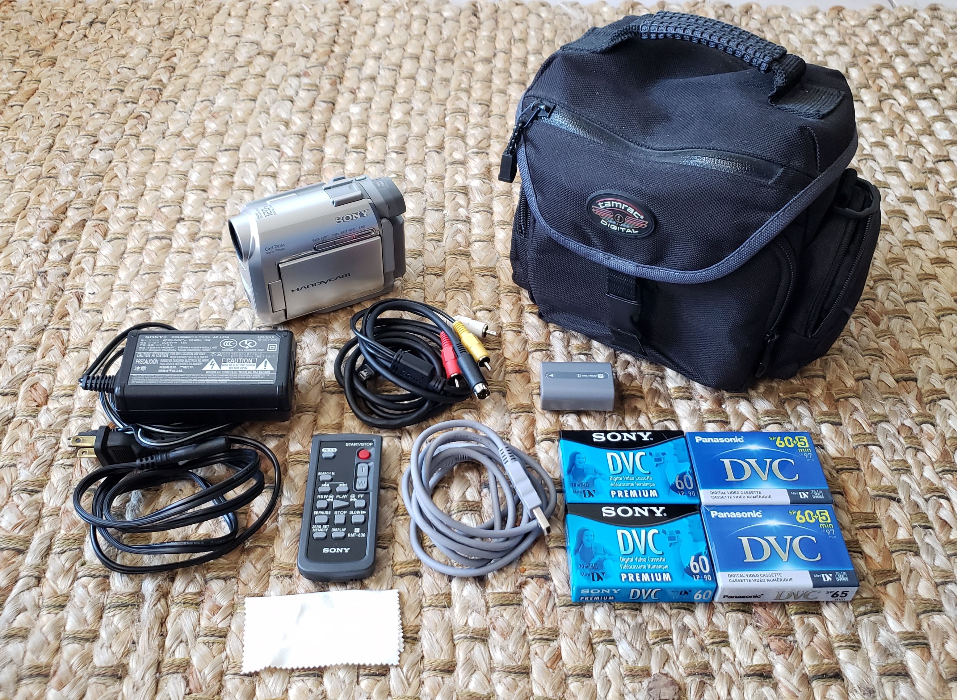 Sony Handycam DCR-HC20 Video Camera + Bag + Accessories