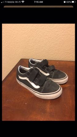 Boys vans size 1.5y