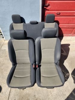 09-18 Ram CrewCab Seats 1(contact info removed) 3500