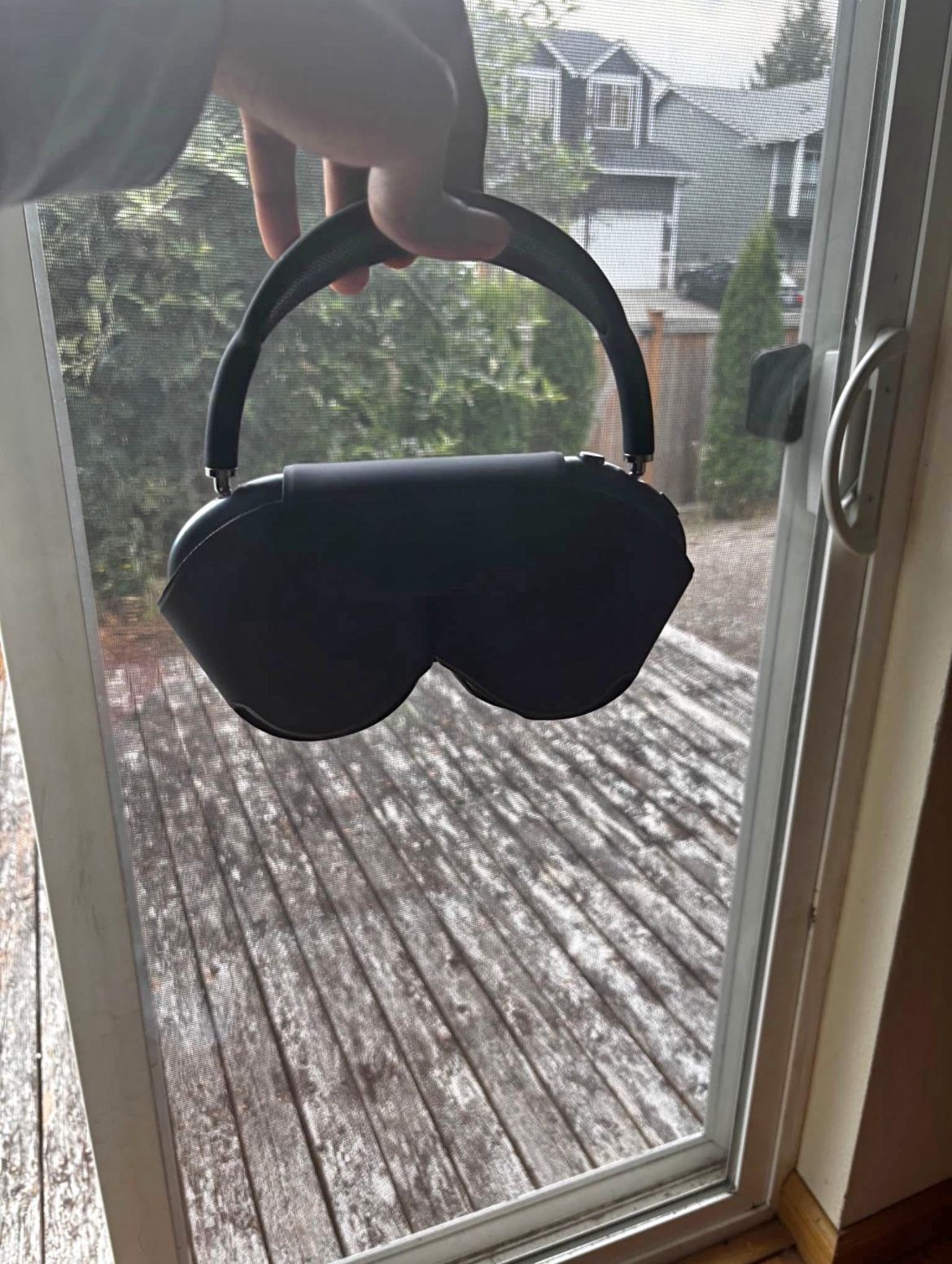 AirPod Maxs - Black