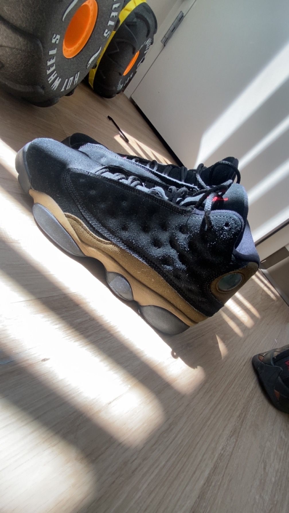 Jordan 13s Olive