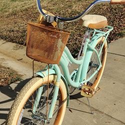 New 24" Ladies Cruiser Bike 