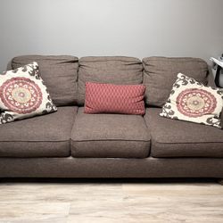 Queen Size PullOut Sofa