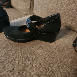 Mary Janes Wedge Heel
