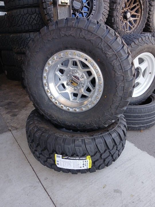 Kmc 17x9 6x139 For Chevy Gmc Tacoma ESCALADE