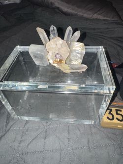 Crystal /glass jewelry box