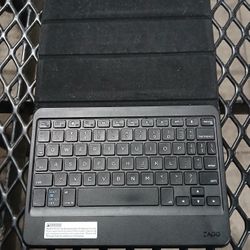 Zagg QTG-ZKSM28M Rugged Messenger Tablet Keyboard Case