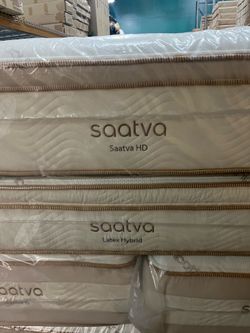 King size Saatva HD Eurotop mattress financing available no credit needed$899. Queen size also available.