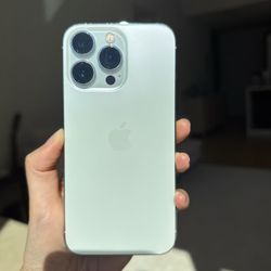 Unlocked iPhone 13 Pro 128 GB