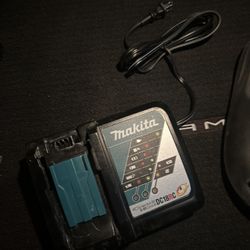 Makita Fast Charger
