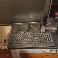 Desktop Computer Windows 10 Pro