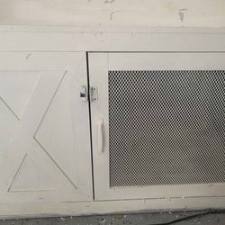 Pet crate/ end table XL large.