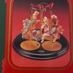 Hallmark 1989 Carousel Horses W Display Stand 