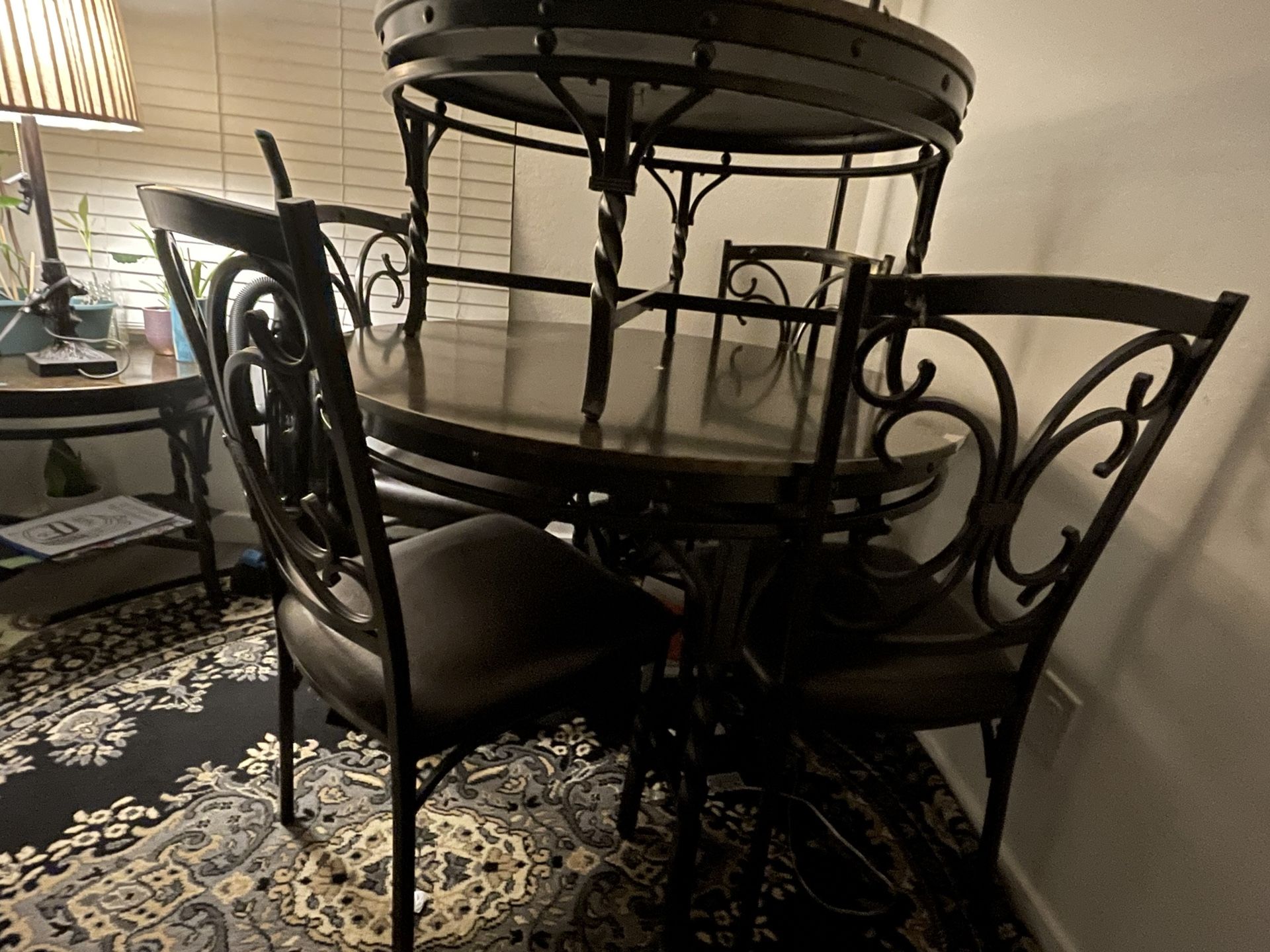 Dining Room Table set 