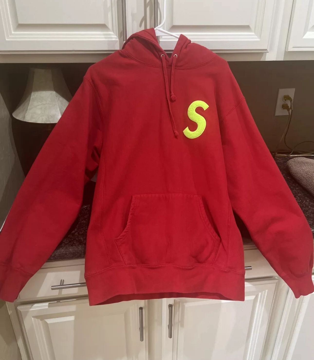 Supreme Hoodie L FW19 S Logo Hooded Sweatshirt RED Pre Owned SHIPS SAME DAY