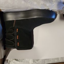 New Ugg Size 6 Womens Black