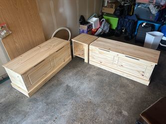 BOWERY HILL Backless Corner Nook Bench, Solid Pine Wood