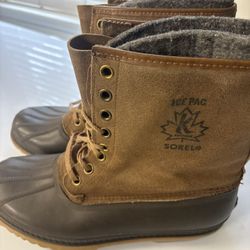 Snow Boots Size 12 Men’s