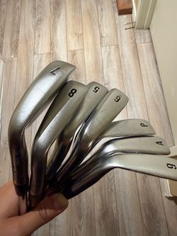 Callaway Apex Ai-200 5-PW,AW Iron Set