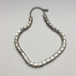 Collar de Avon necklace from Avon