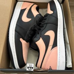 Air Jordan 1 Low 10.5 Mens