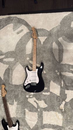 Left Handed Guitar (like New) - Black / White