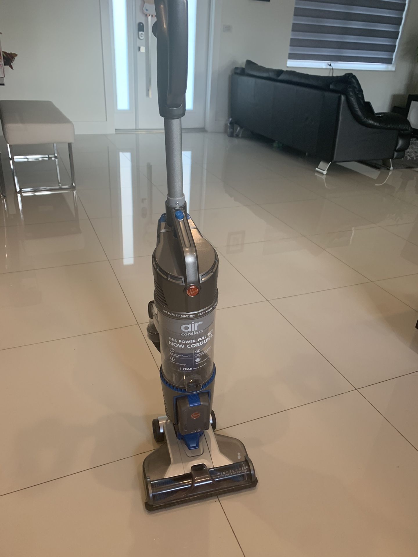 Hoover cordless vacuum