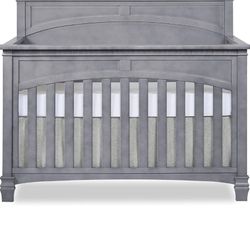 5 In 1 Convertible crib