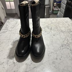 VINCE CAMUTO Kashilla Chain-link Leather Moto Boot 
