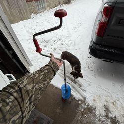 Ice auger 