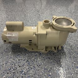 Pentair SuperFlo 1 HP Pool Pump