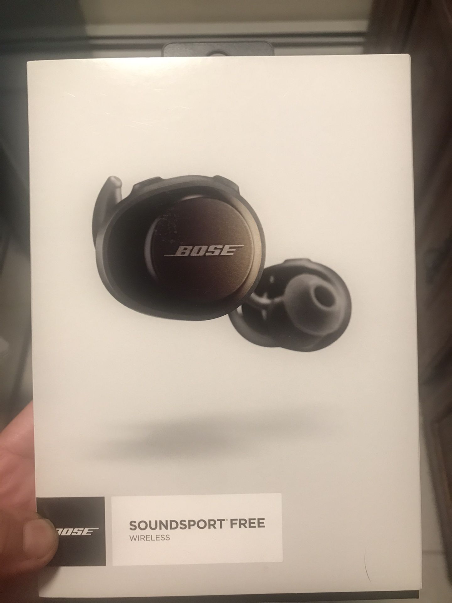Soundsport free wireless headphones with charger and extra earbuds
