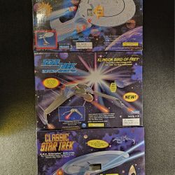 Lot Of 3 Playmates Star Trek Starships From 1995! All Brand New In Boxes!