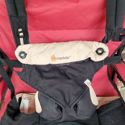 Ergobaby 4 Position 360 Black And Camel Baby Carrier