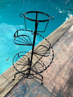 Raca de metal para Plantas