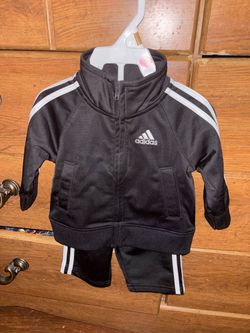 Adidas sweatsuit