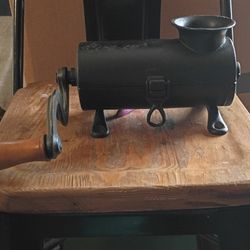 ANTIQUE MEAT GRINDER