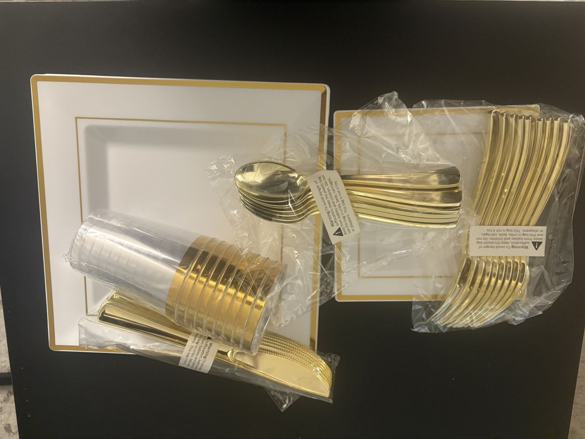 Disposable Plate Set 