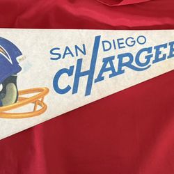 Vtg 1970s San Diego Chargers NFL 2 Bar Helmet Logo Full Size Pennant Banner Rare