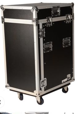 ROAD READY PRO CASE 12 U Slant Rack 16 U Vertical Rack With Casters