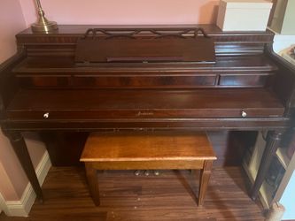 Wood Piano