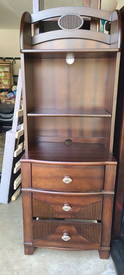 NFL 3 Drawer Night Stand With Bookshelves