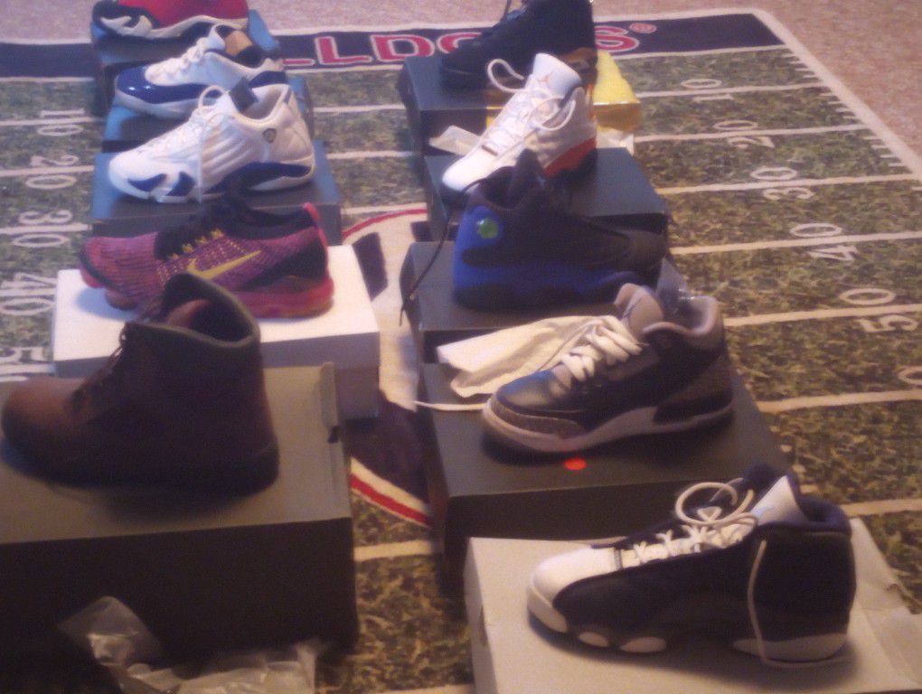 Youth Jordans size 5 And  4 1/2