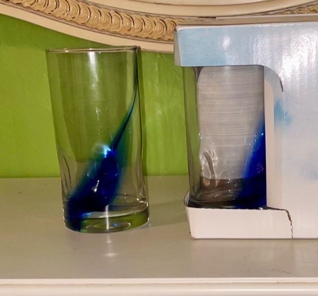 8 Nautica Drinking Glasses Blue Wave Design