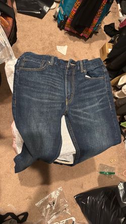 Levis